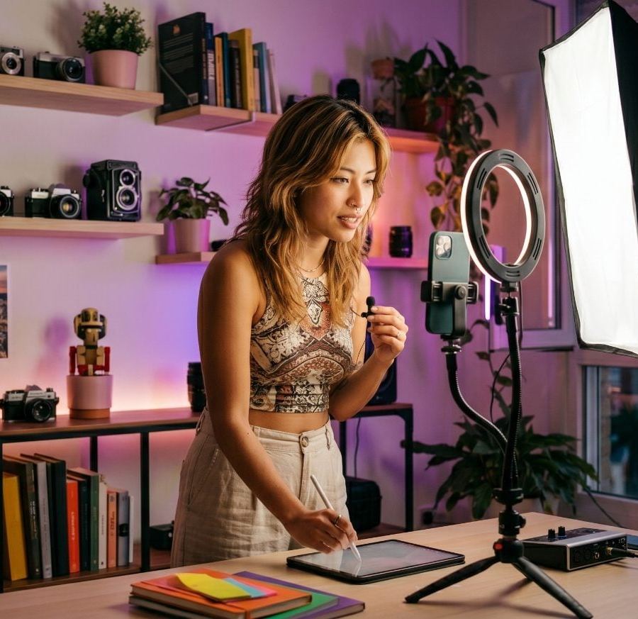 Busco Creadores de Contenido y Microinfluencers en Vigo — social-content — Vigo — foto 2